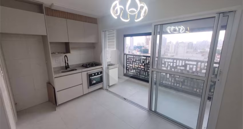 Apartamento para alugar. Jardim São Paulo. 2 dormitórios, sacada.