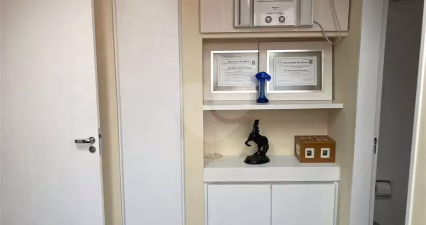 Sala comercial para alugar na Avenida Iraí, Moema, São Paulo