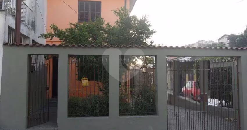Sobrado com 3 quartos à venda ou para locação em água fria - sp