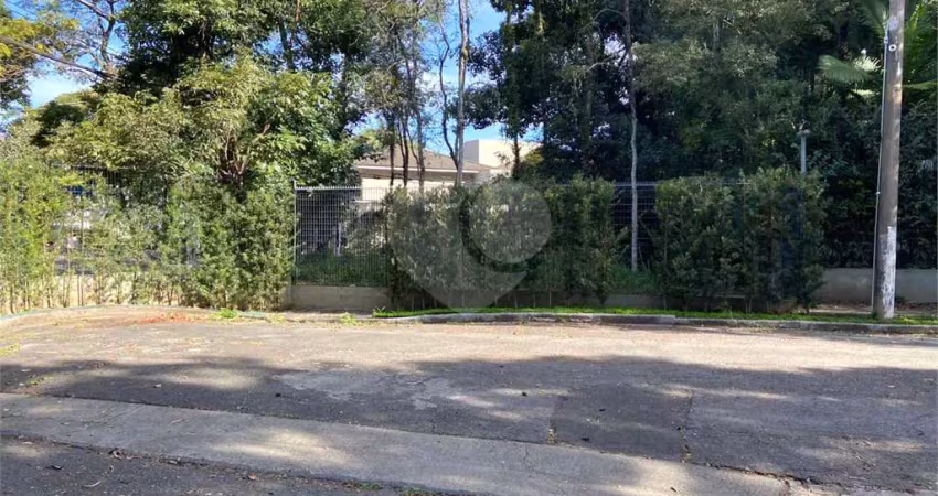 Terreno à venda na Japiaçóia, Pinheiros, São Paulo