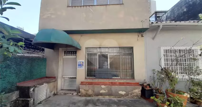 Casa de vila com 2 quartos à venda em água branca - sp