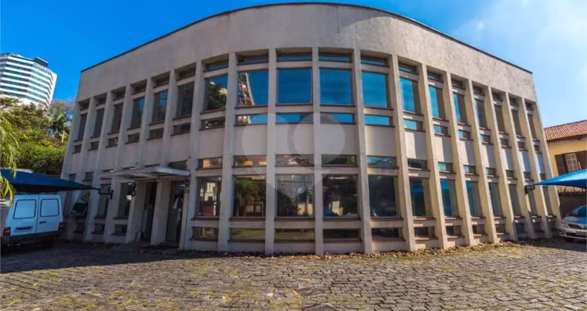 Prédio inteiro à venda ou para locação em pacaembu - sp