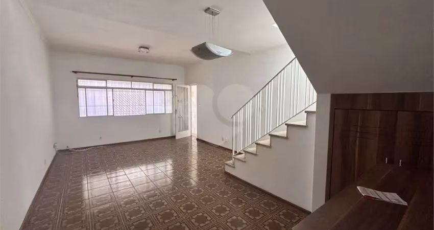 Casa com 3 quartos para alugar na Charles Terry, Santana, São Paulo