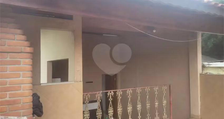 Sobrado com 4 quartos à venda em parque casa de pedra - sp