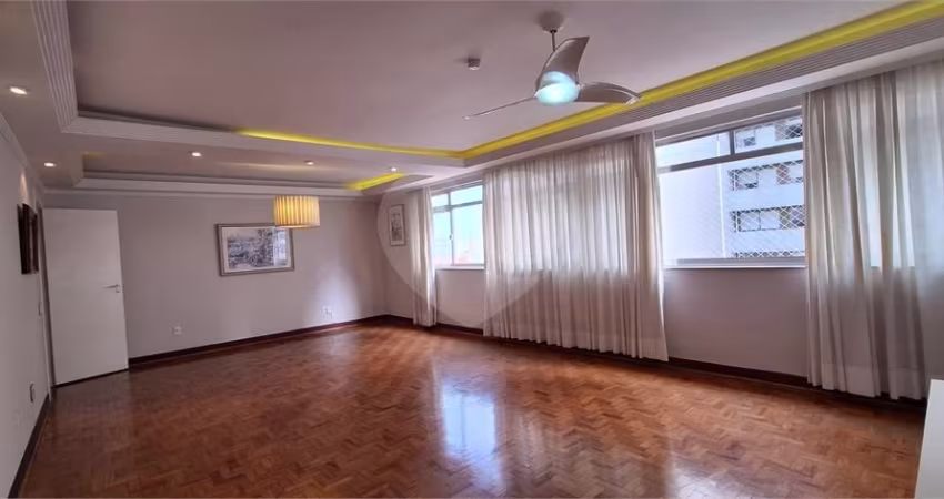 APARTAMENTO À VENDA NO  JARDIM PAULISTA