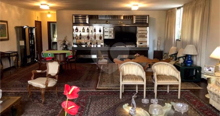Apartamento a venda com 4 dormitórios 4 banheiros na Bela Vista!