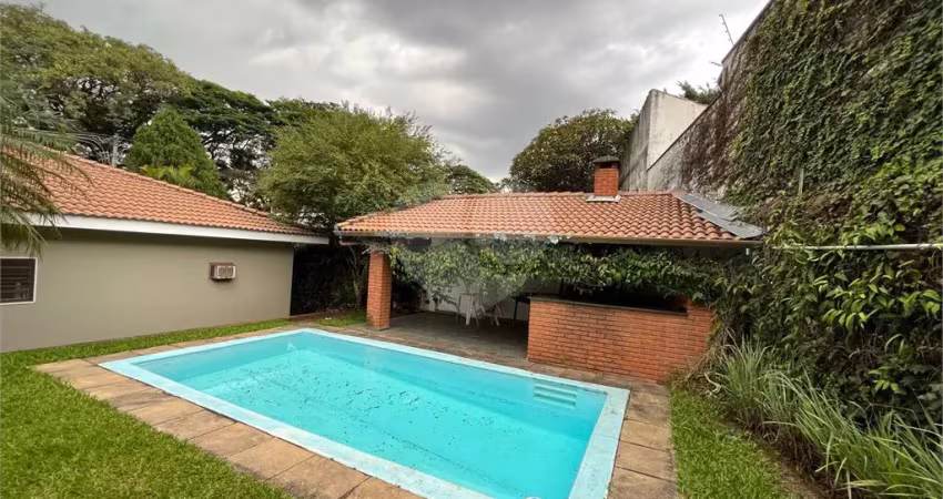 Casa Residencial A VDENDA NO ALTO DE PINHEIROS