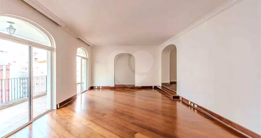 Clássico e Sofisticado: 316m² na Parte Nobre do Jardim América