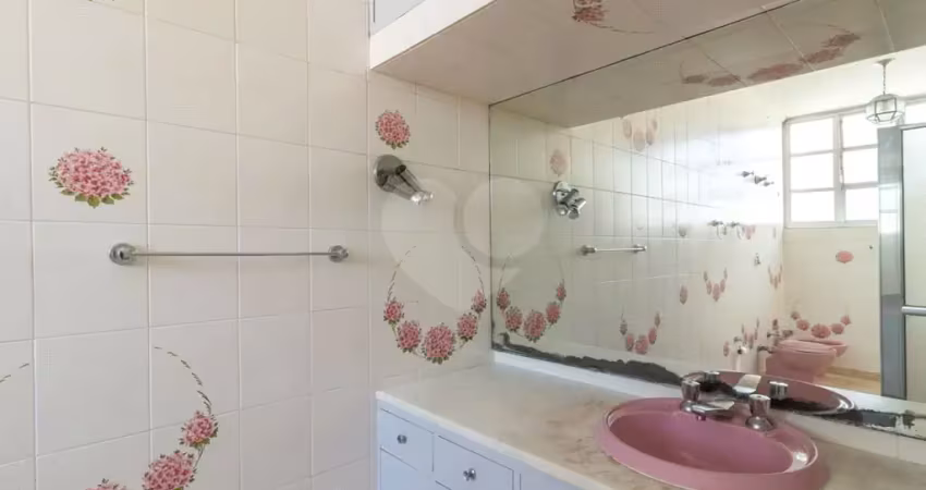 Apartamento Residencial a venda no JARDIM PAULISTA