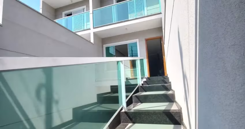 Sobrado novo 240 m2  com 3 quartos (suítes) 5 vagas e quintal com churraqueira - são paulo - sp