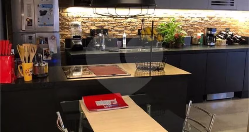 Apartamento moderno com 1 suíte no bairro Casa Verde.
