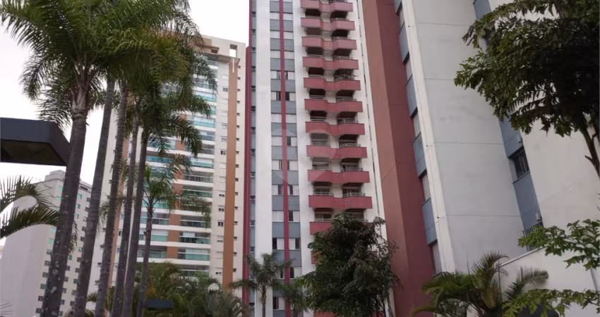 Apartamento com 3 quartos e 2 vagas totalmente reformado em Santana zn de São Paulo