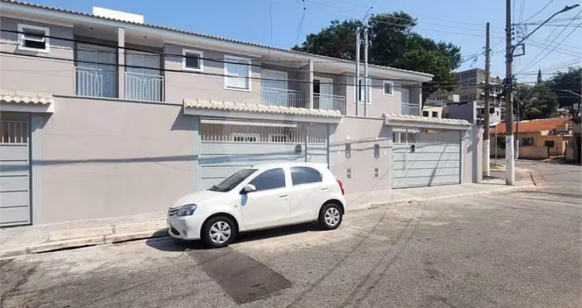 Sobrado novo com espaço gourmet e fácil acesso ao metrô tucuruvi