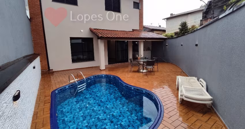 Casa em condominio fechado á 15 minutos do metrô, região com clima de Serra