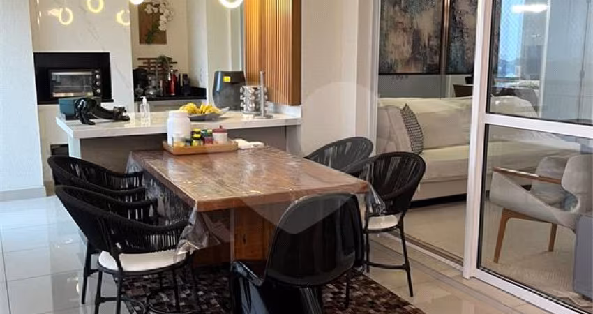 Apartamento á venda na Santa Terezinha