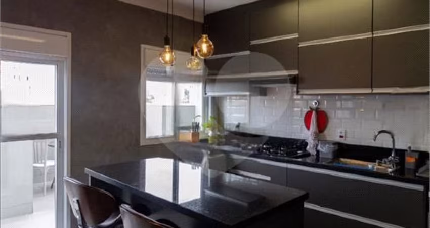 Apartamento duplex a venda ao lado do Metro  Guilhermina