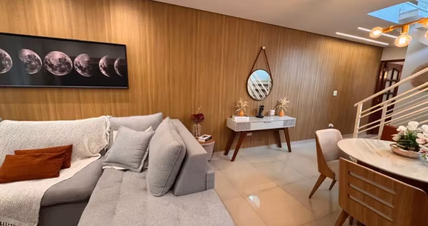 Sobrado à venda no bairro parada inglesa tem 166 metros quadrados com 3 suítes todas com armários embutidos de otina qualidade sala ampla e moderna lavabo,linda cozinha com ilha  quintal e churrasquei