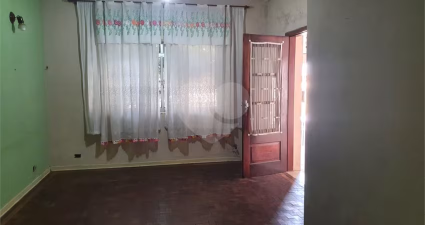 Casa Térrea a Venda Jardim Irmãos Arnoni