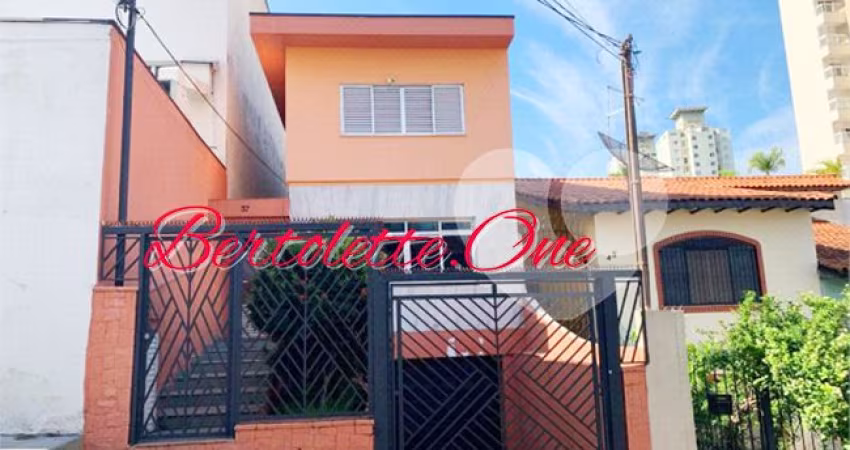 Sobrado para venda, 3 quartos (1 suíte), quintal, edicula. 7 vagas. Água Fria Santana