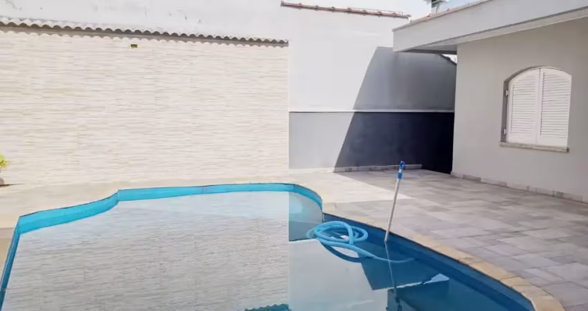 Casa assobrada em guarulhos com piscina e espaço gourmet! !
