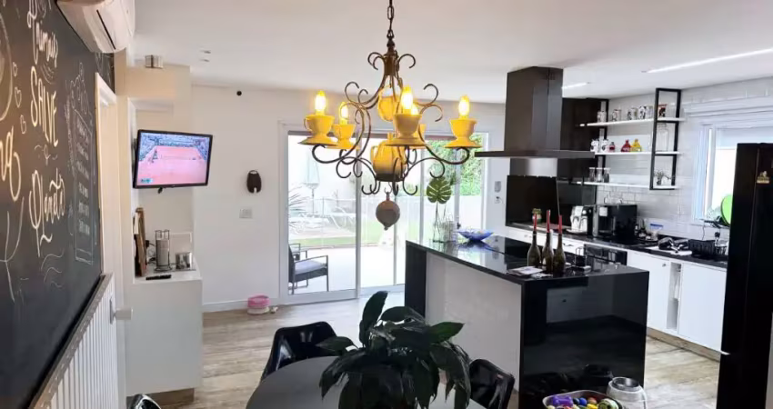 Casa á venda com 491 m² área total - 3 dormitórios em alphaville - santana de parnaíba - sp