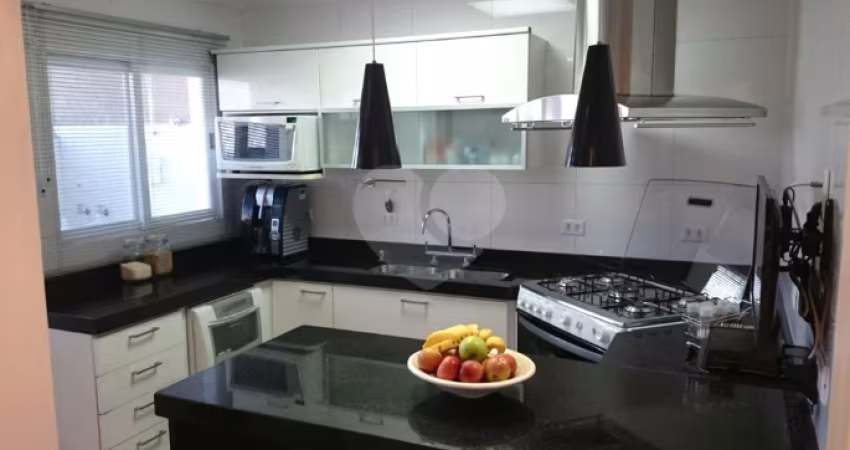 Sobrado á Venda - 170 m² com 3 Dormitórios - Vila Pauliceia - São Paulo - SP