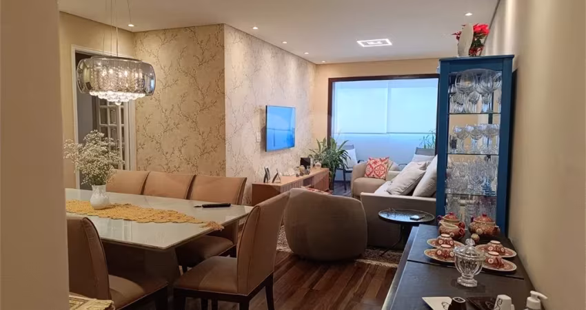 Apartamento à Venda no Edifício Mansão Cantareira - 3 Dormitórios sendo1 Suíte e 2 Vagas de Garagem