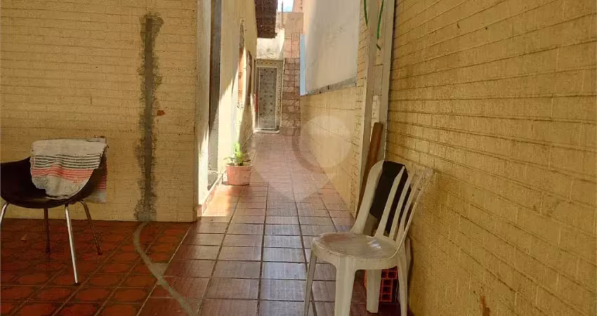 Casa com 2 quartos à venda na Rua Otávio Prandino, 37, Jardim São João (Zona Norte), São Paulo