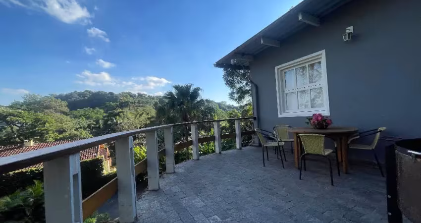 Casa venda possui 700 m² 5 quartos, Serra da Cantareira/Tucuruvi
