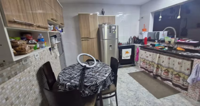 Casas a venda com 6 dormitórios, 5 banheiros na vila gustavo.
