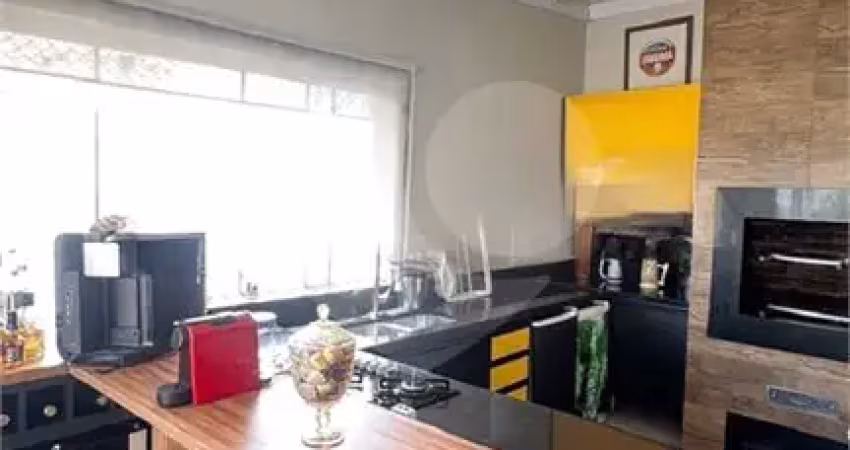 Cobertura duplex de 180m² em santa Terezinha