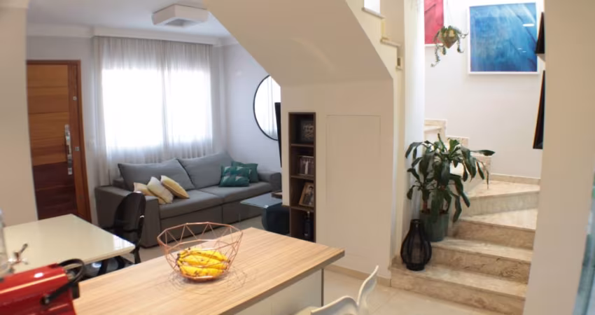 VENDA - Casa em Condomínio Fechado no Tucuruvi – 2 Dormitórios (2 Suítes) | 2 Vagas | Próximo ao Metrô