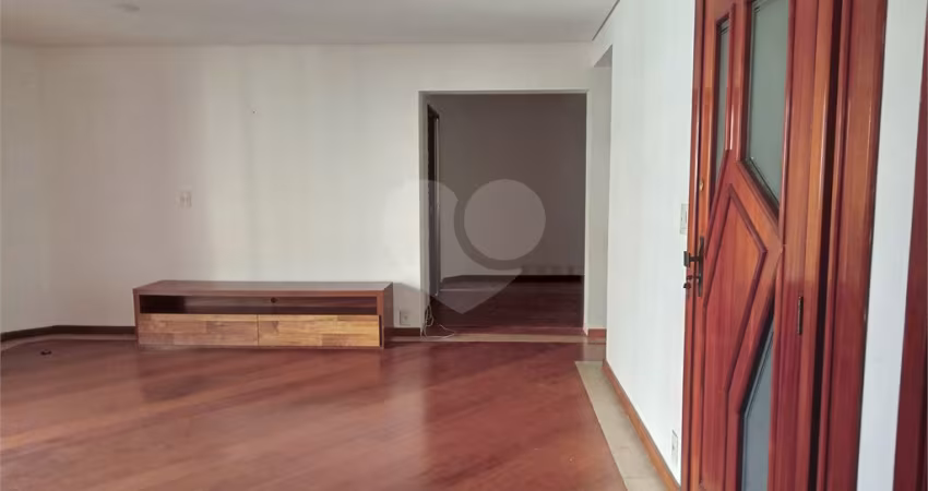Apartamento para locação | 220m² | 3 Dormitórios ( 3 Suítes) | 4 Vagas de Garagem em Santana