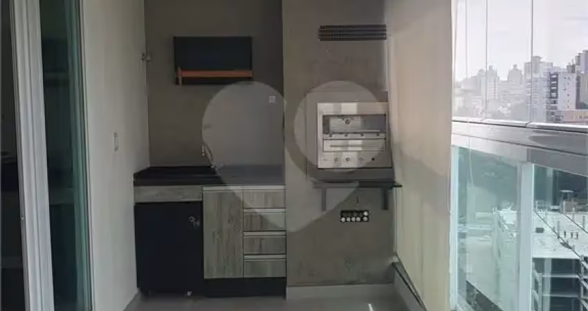 Aluga-se apartamento em andar alto e próximo ao metrô santana