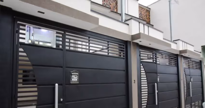 Casa com 3 quartos à venda na Rua Nilo Luís Mazzei, 304, Vila Isolina Mazzei, São Paulo