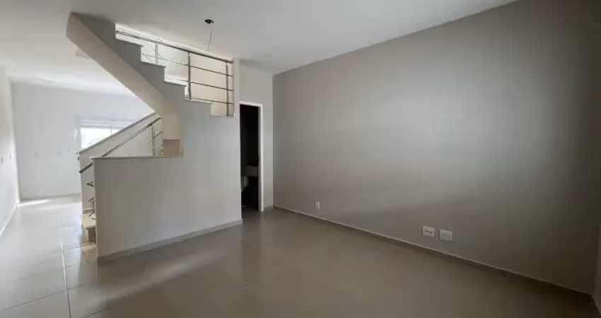 Casa com 3 quartos à venda na Rua dos Abacateiros, 39, Jardim do Colégio, São Paulo