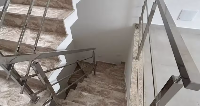 Casa com 3 quartos à venda na Rua Dona Martinha, Santa Teresinha, São Paulo