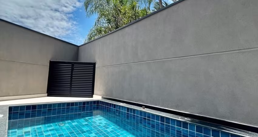 Excelente sobrado novo com piscina no Jardim São Paulo, 3 suítes, 3 vagas
