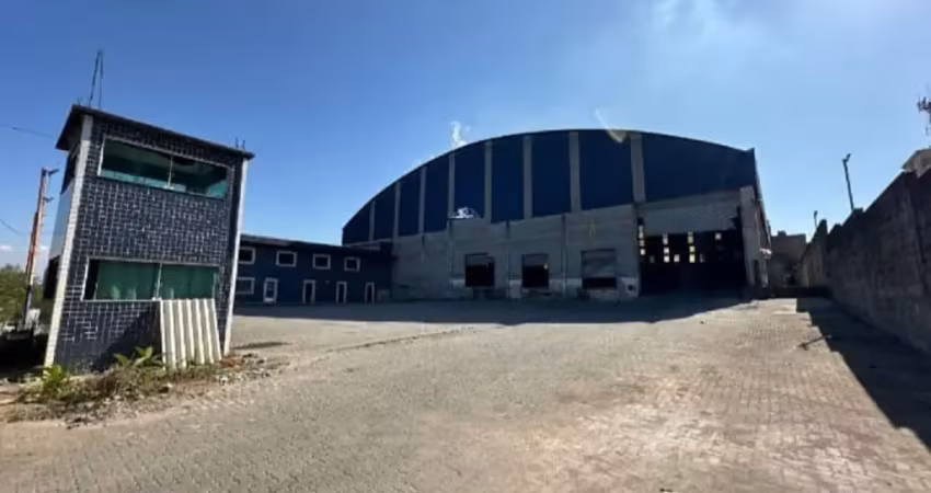 Galpão para locação em guarulhos. jd. silvestre. área de 6.000 mil m², com 3.200 m² construção