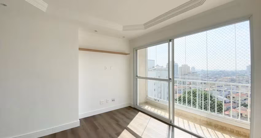 Apartamento com 3 dormitórios e 2 banheiros à venda, 82 m² por r$ 640.000