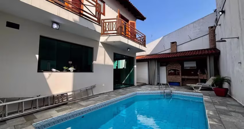 Casa com 4 quartos à venda na Rua Orlando da Costa Meira, Jardim Guapira, São Paulo