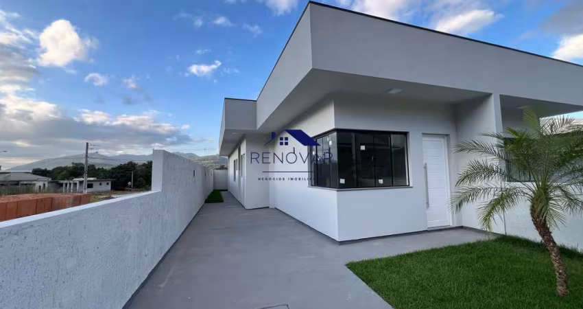 Casa com Suíte, Jardim e 2 Vagas – Bosque São José, Forquilhas – São José/SC
