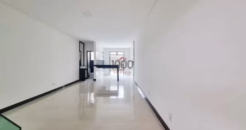 Casa com 3 quartos para Venda no bairro Aeroporto