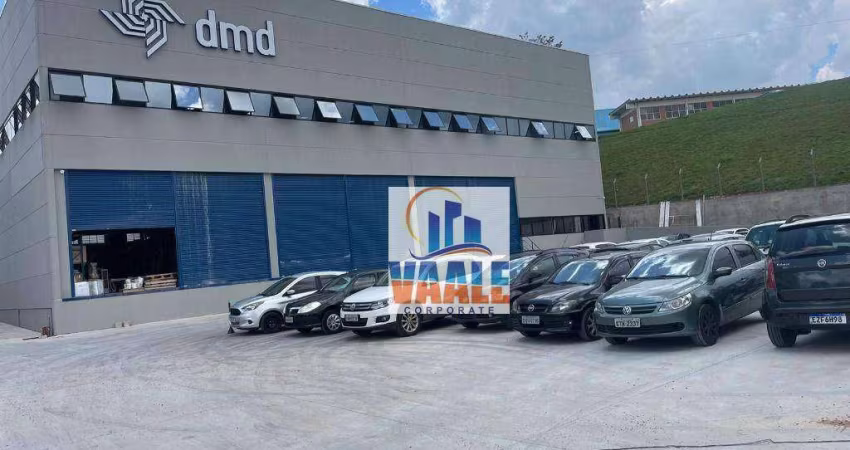Barracão para alugar, 3700 m² de construcão por R$ 99.000/mês - Macuco - Valinhos/SP