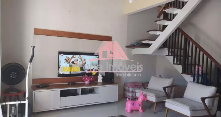 Casa duplex com 3 quartos, sendo 1 suíte - próximo ao west shopping cg/rj
