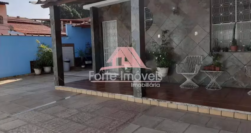 Casa linear com 4 quartos - próximo ao prezunic - cg/rj