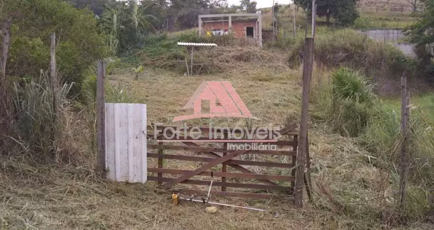 Terreno à venda na Estrada Sete Riachos, Santíssimo, Rio de Janeiro