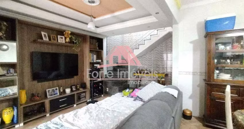 Casa Duplex com 4 Quartos á venda - Campo Grande/RJ