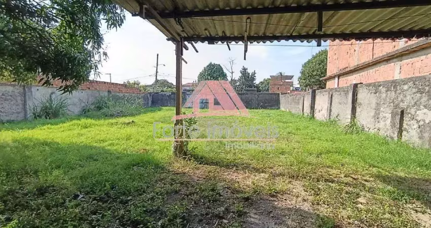 Terreno à venda na Rua Vítor Dumas, Santa Cruz, Rio de Janeiro