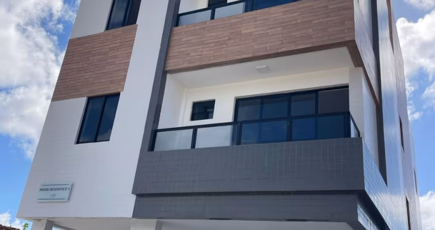 EXCELENTE APARTAMENTO, COM ACABAMENTO PERFEITO, LOCALIZAÇÃO BASTANTE PRIVILEGIADA DO BAIRRO, RUA CALÇADA